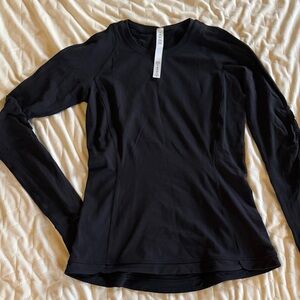 Lululemon Black Long Sleeve Top